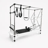 Bodylumina Premium Platinum pilates Cadillac reformer s bijelom konstrukcijom, crnom kliznom platformom, metalnim tornjem, oprugama, trakama i visećim dodacima, profesionalna pilates sprava za kompletan reformer i Cadillac trening, istezanje, jačanje core mišića, stabilnost, rehabilitaciju i oblikovanje tijela kod kuće ili u studiju.